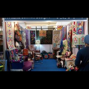 Meet your Posher, Omnia